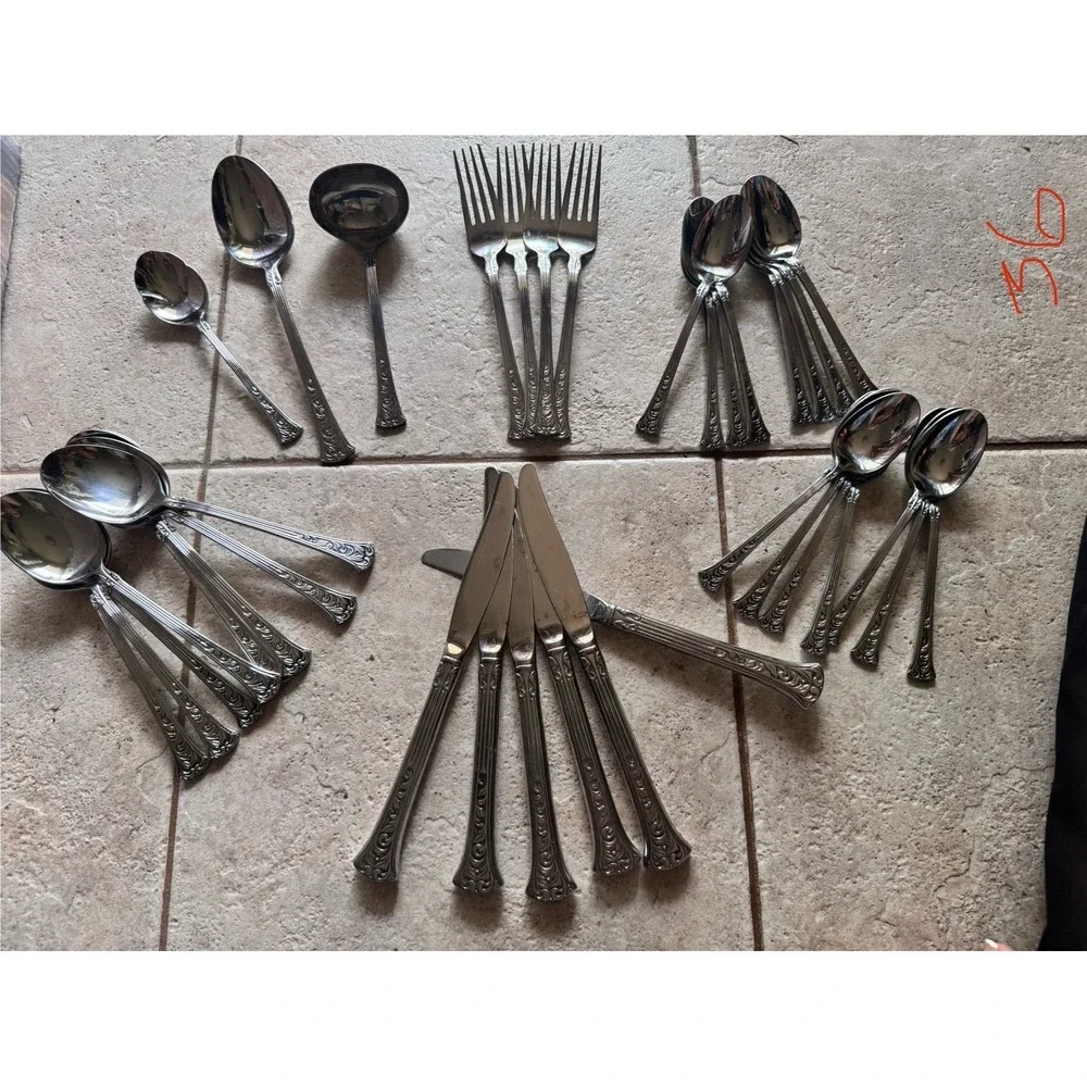 Reed and Barton Rebacraft Stainless Steel Silverware 36 Pc